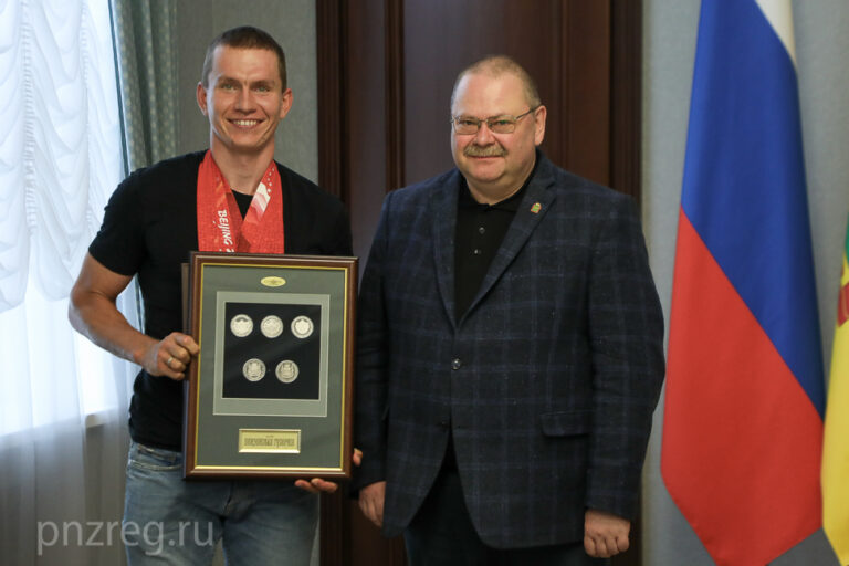 Мельниченко и Большунов обсудили перспективы развития лыжного спорта