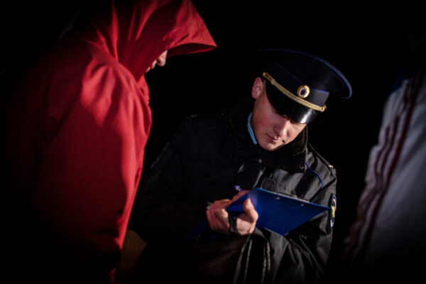 В Кузнецке сотрудники полиции задержали мужчину за незаконное хранение наркотиков