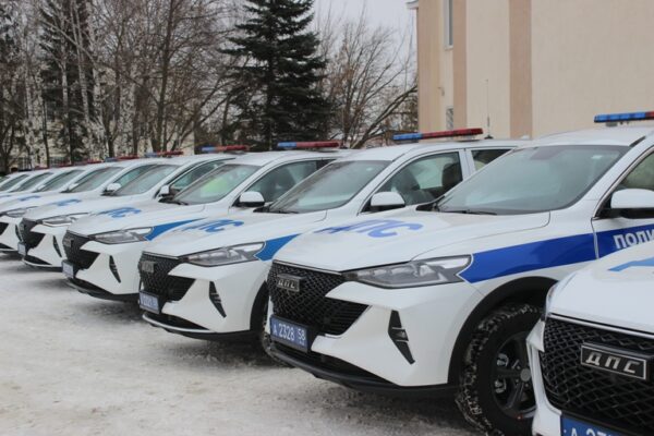 Сотрудники ГИБДД Пензенской области пересядут на 20 новых автомобилей