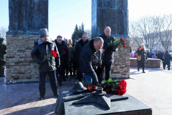 Олег Мельниченко почтил память павших воинов-интернационалистов